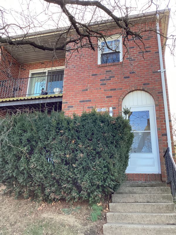 Building Photo - 3874 Linden Ave