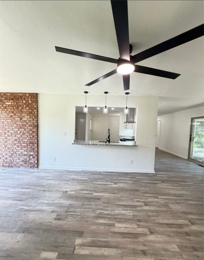 Building Photo - 5701 S Rockford Pl