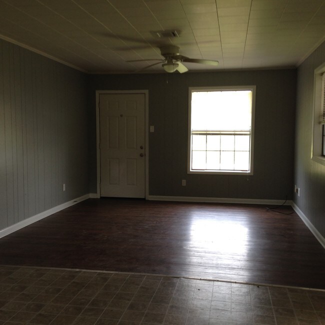 Building Photo - 311 Guilbeau Rd