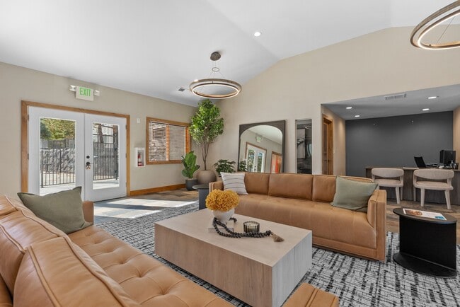 Building Photo - ALTITUDE BY VINTAGE