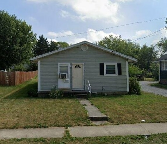 Building Photo - 680 N McDonel St