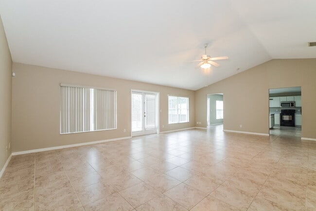 Foto del edificio - 1365 Dunbarton Ct