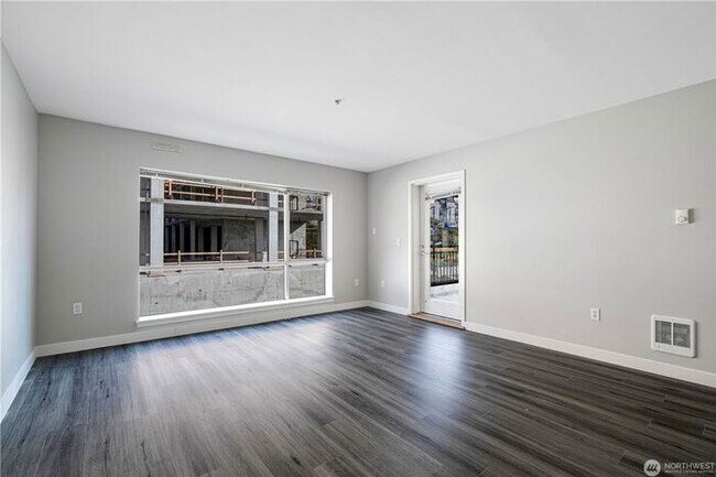 Foto del edificio - 321 10th Ave S