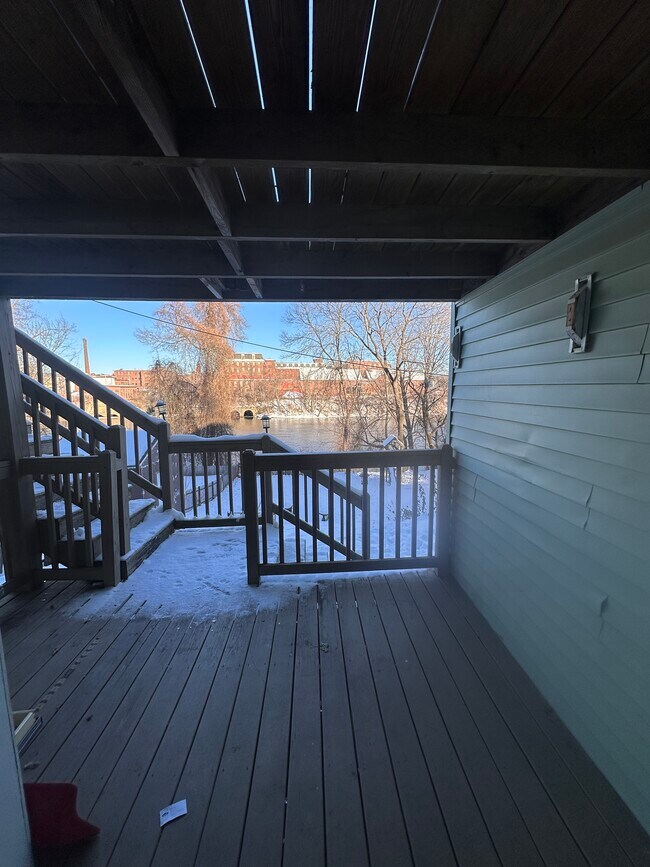 Patio - 42 Newbury St