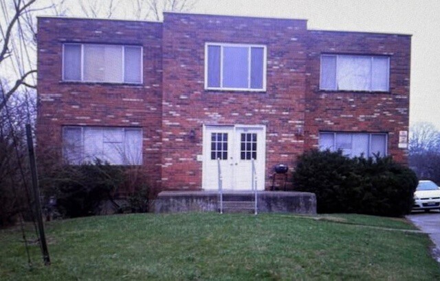 Foto del edificio - 2605 Chesterfield Ct