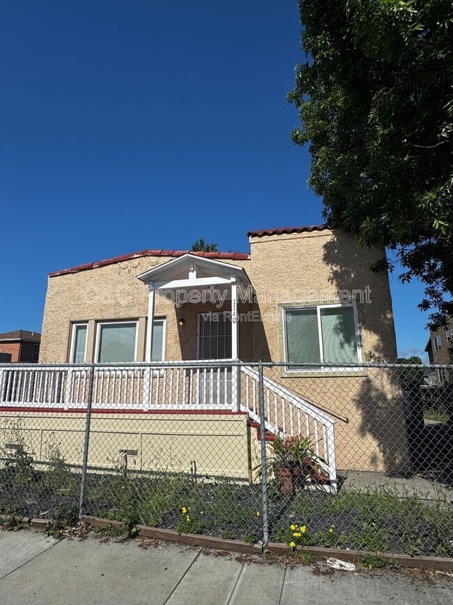Building Photo - 1140 West St