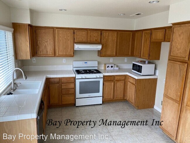 Building Photo - 4 br, 2.5 bath House - 168 Pennsylvania Drive