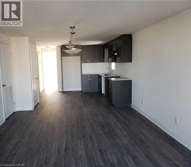 Photo du bâtiment - 1989 Ottawa Street S