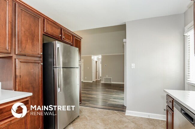 Building Photo - 1303 Bellingham Dr