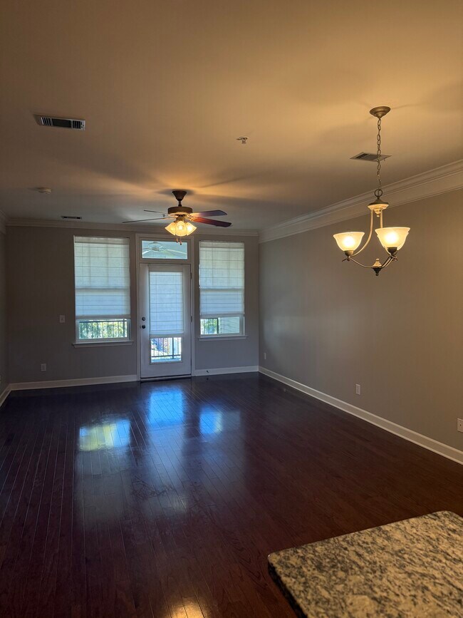 Foto del edificio - 2310 Elliott Ave