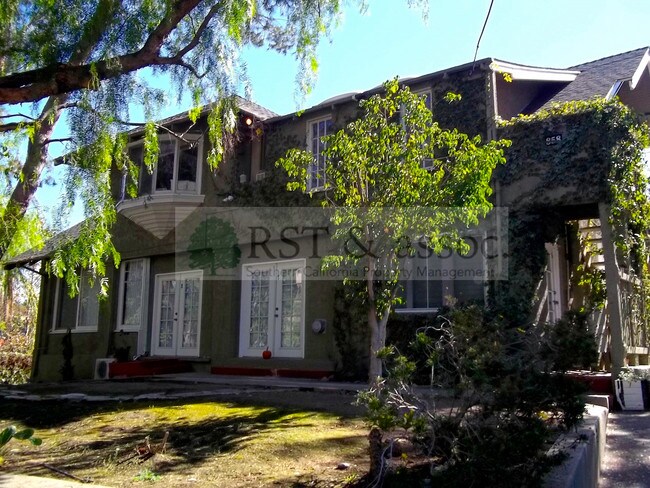 Foto del edificio - 858 N La Fayette Park Pl