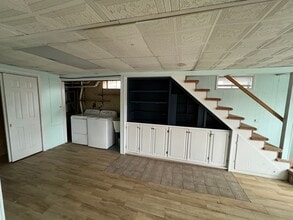 Building Photo - 1625 Rita Rd