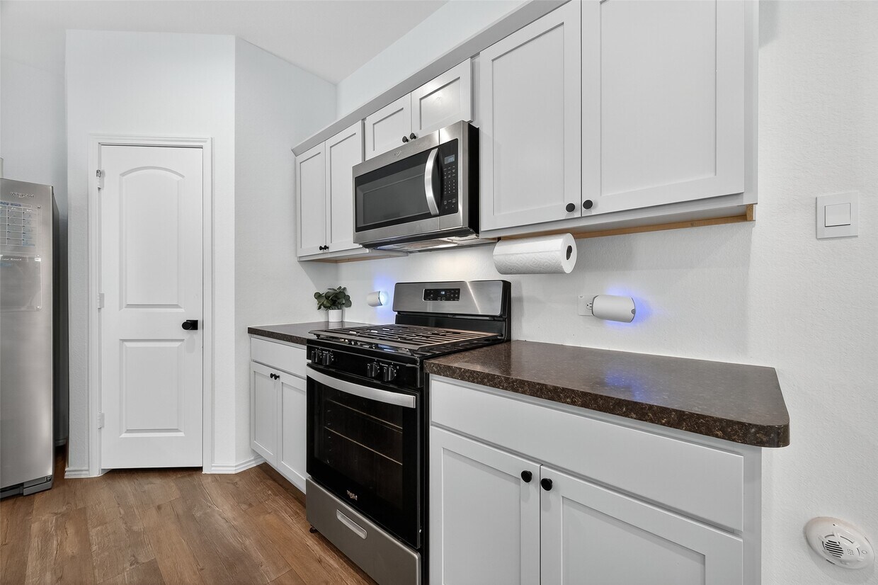 Foto del edificio - 24422 Oriole Summit Dr