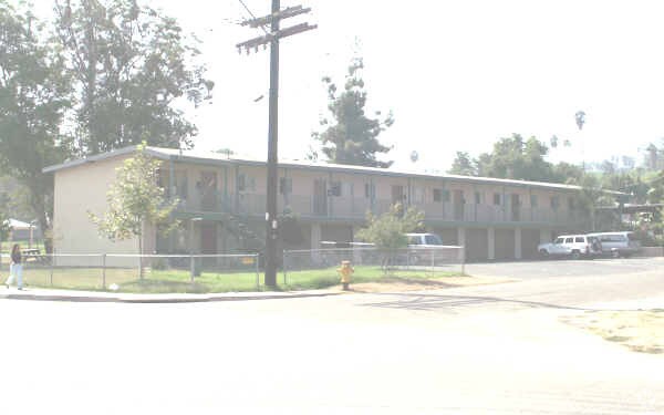 Building Photo - 803-815 W 3rd Ave