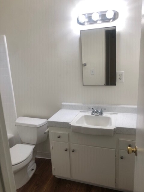 Foto del edificio - 2239 E Lenita Ln