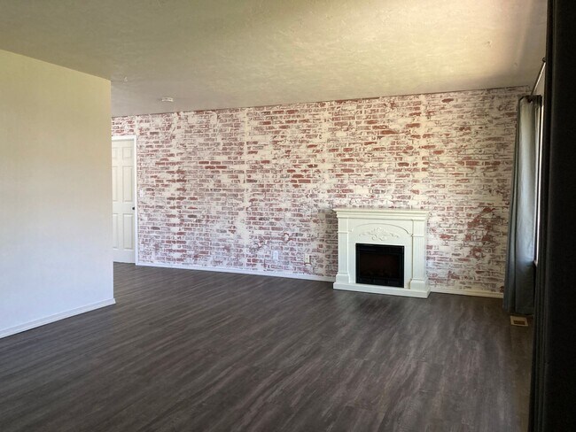 Foto del edificio - Kennewick Location w/a Country Flare!