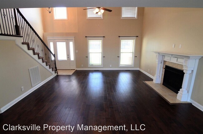Building Photo - 4 br, 3.5 bath House - 1828 Apache Way