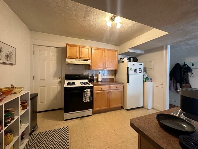 Foto del edificio - 226 Summer St