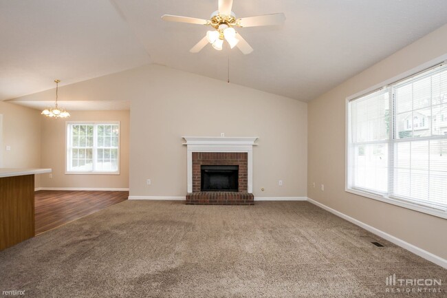 Building Photo - 302 Bethel Dr