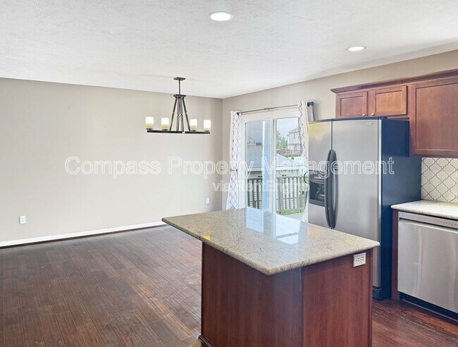 Foto del edificio - 6478 Dew Pointe Ave SE