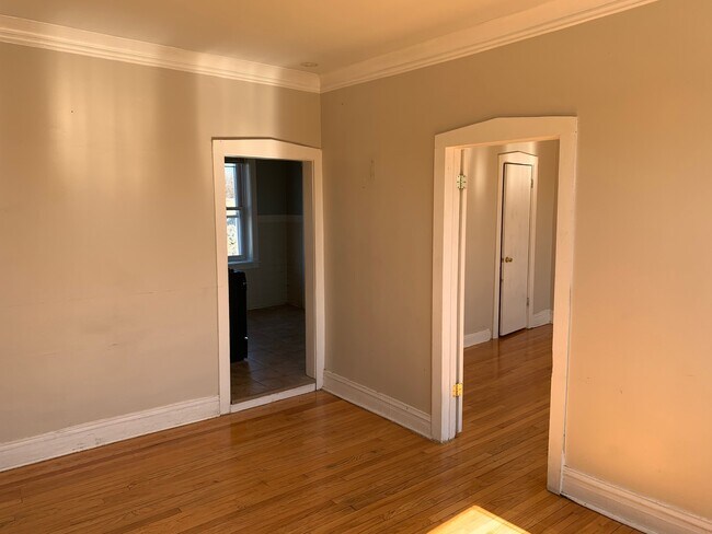 Foto del edificio - 3518 W Cullom Ave