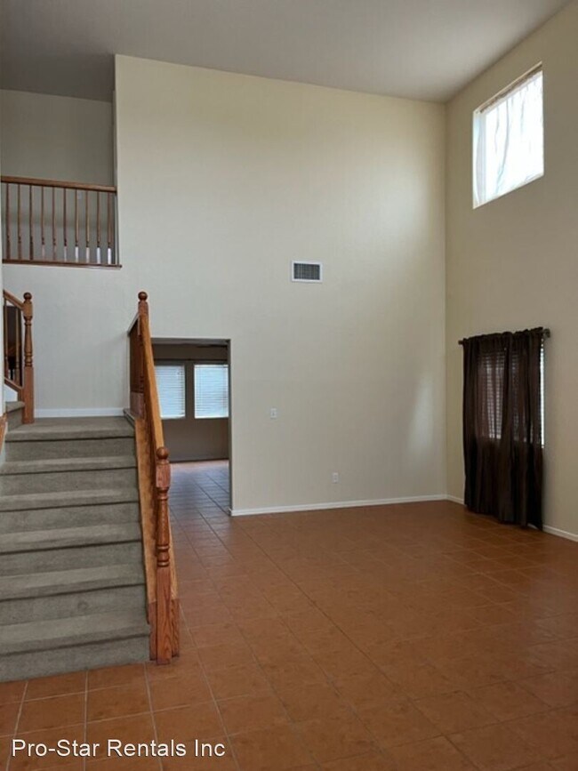 Foto del edificio - 5 br, 2 bath House - 2016 W Heather Ln.