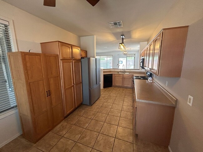 Building Photo - 1676 S 159th Ave
