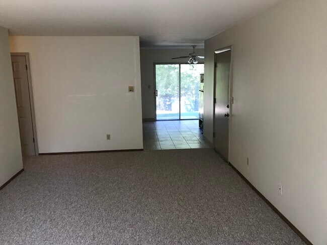 708 Mansfield Ct Unit 708 Hartland WI 53029 708 Mansfield Ct 708 Mansfield Ct Unit 708 Hartland WI 53029 708 Mansfield Ct