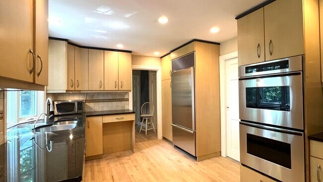 Foto del edificio - 30 Thackeray Rd