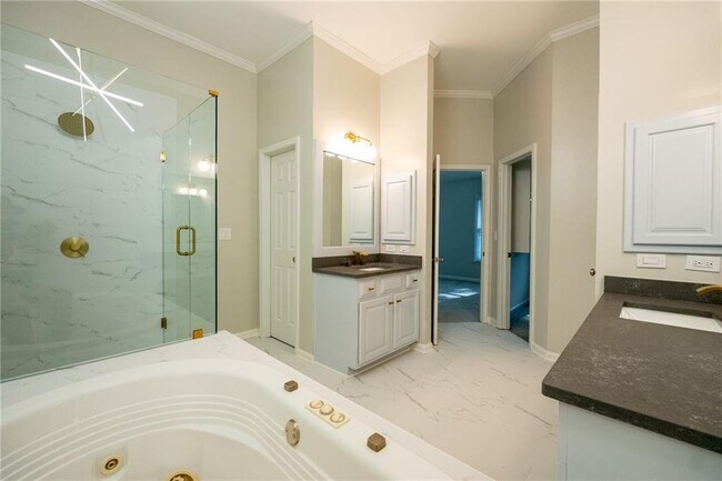 Foto del edificio - 4746 Legacy Cove Ln