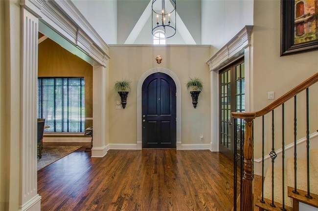 Building Photo - 6509 Village Springs Dr