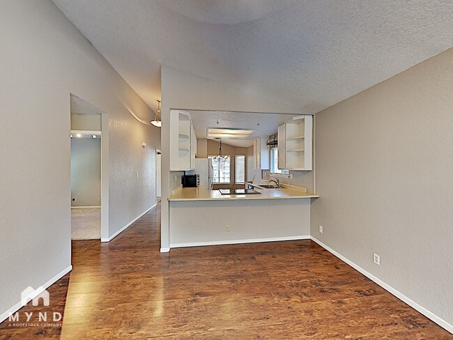 Foto del edificio - 4430 Sunrise Ct