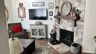 Foto principal - Cozy two bedroom Lake Village Condo availa...