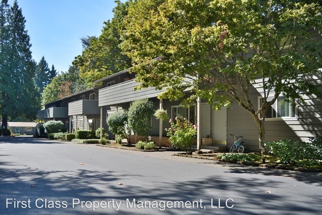 Foto del edificio - 3875 Lake Grove Ave