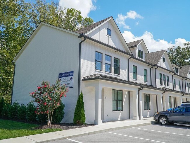Building Photo - 120 Brighton Park Pl
