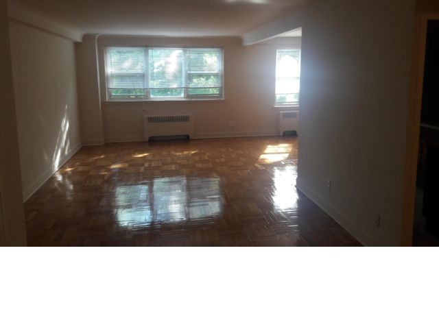 Building Photo - 16605 Highland Ave