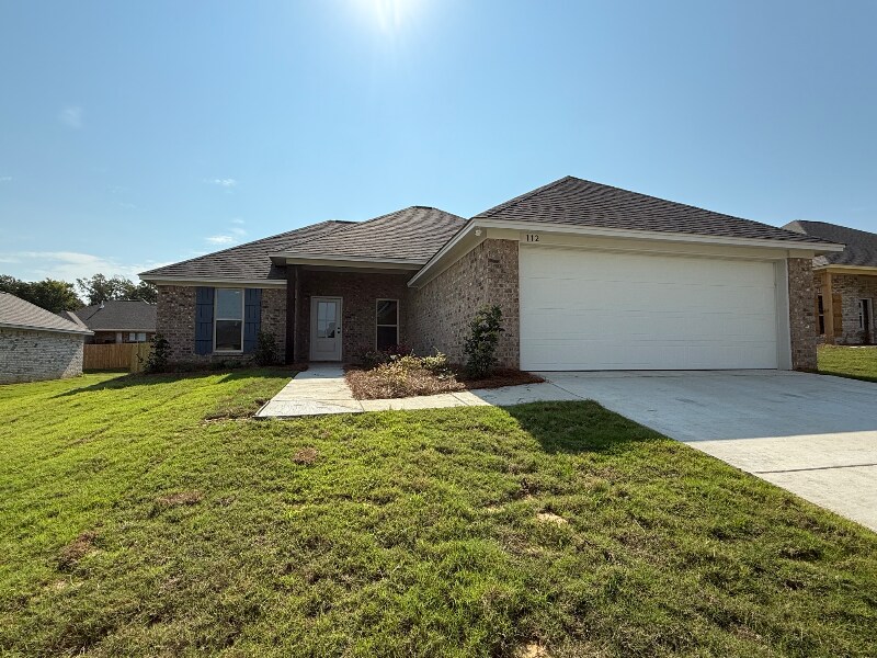 Foto principal - 112 Madisonville Dr