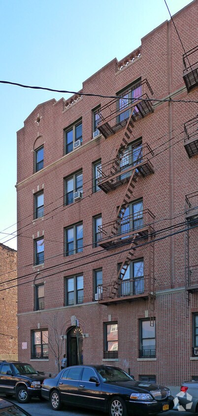 Building Photo - 2539 44th St