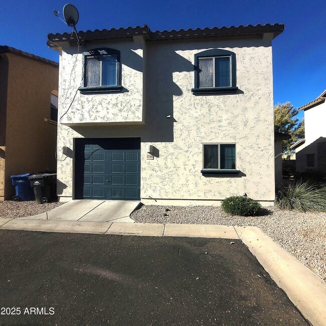 Building Photo - 17760 W Woodrow Ln