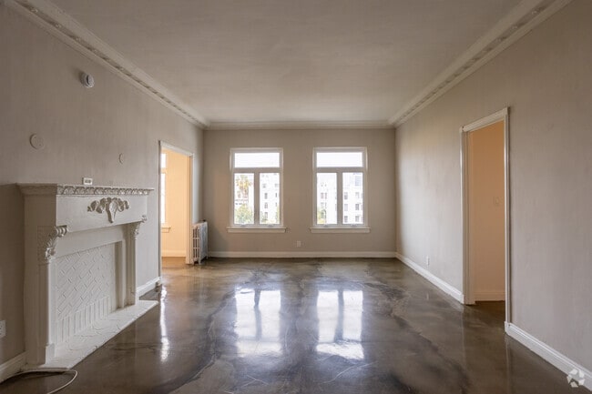 6th Floor Studio - French Normandie With Concrete Floors.Gorg...