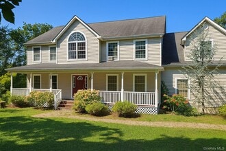 Building Photo - 1281 NY-208