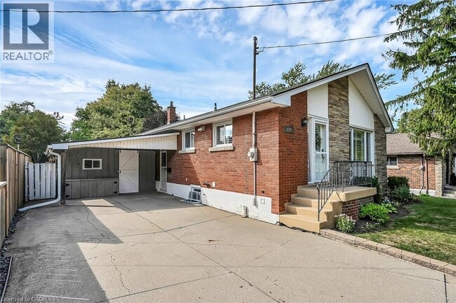Building Photo - 174 Kings Forest Dr
