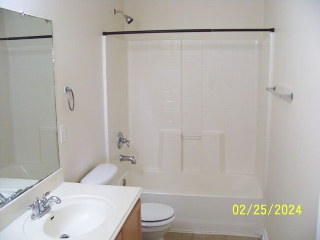 Building Photo - Excellent 4 bedroom in Hutto that shows like new
