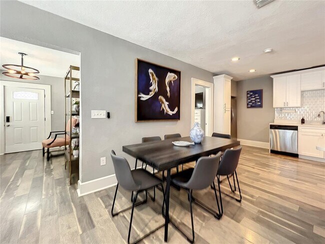 Foto del edificio - 1137 Highland St S