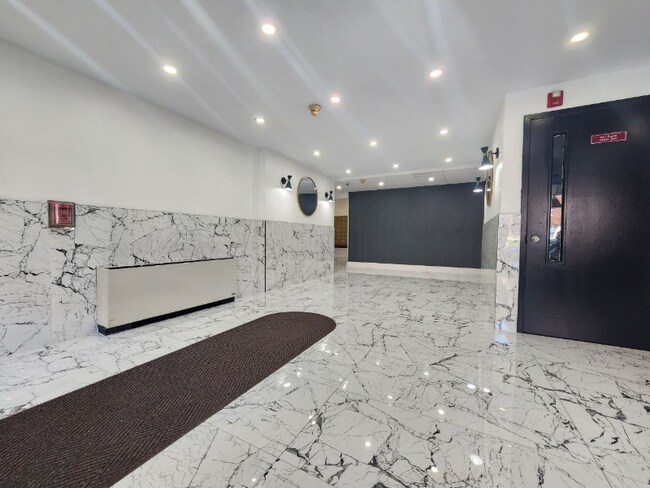 Foto del edificio - 750 N Broad St
