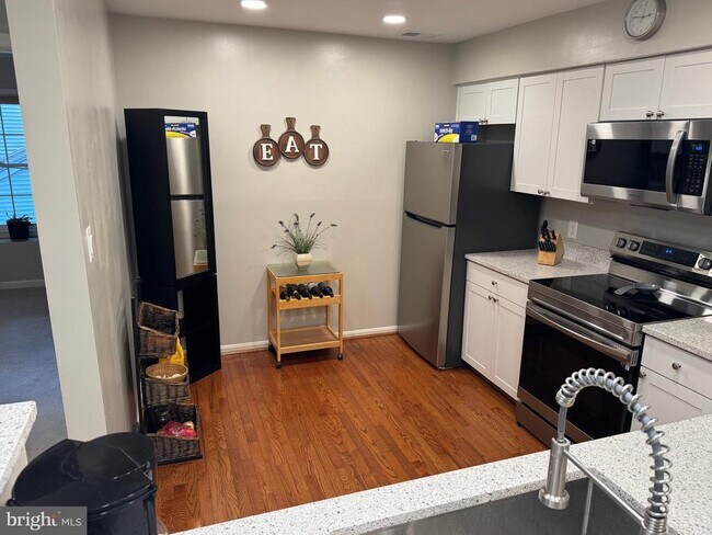 Building Photo - 11709 Karbon Hill Ct