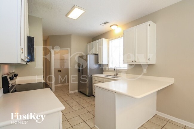 Foto del edificio - 4101 Chimney Springs Ct