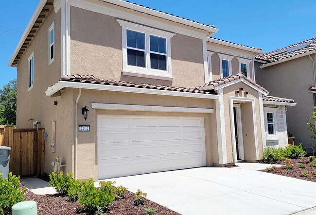 Foto del edificio - 4404 Sierra Pine Way