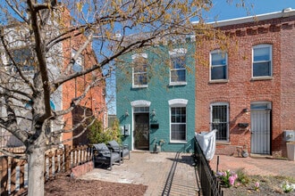 Building Photo - 1504 Massachusetts Ave SE