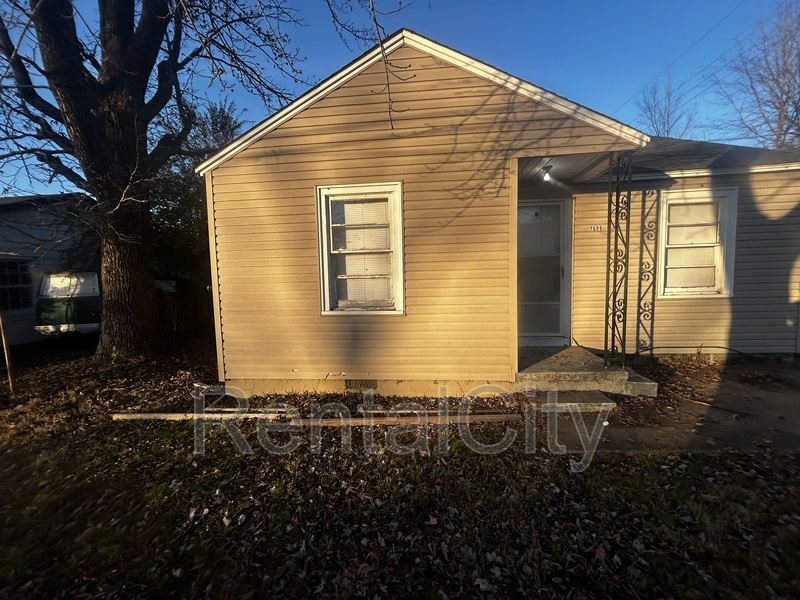 Foto principal - 2609 Mape St